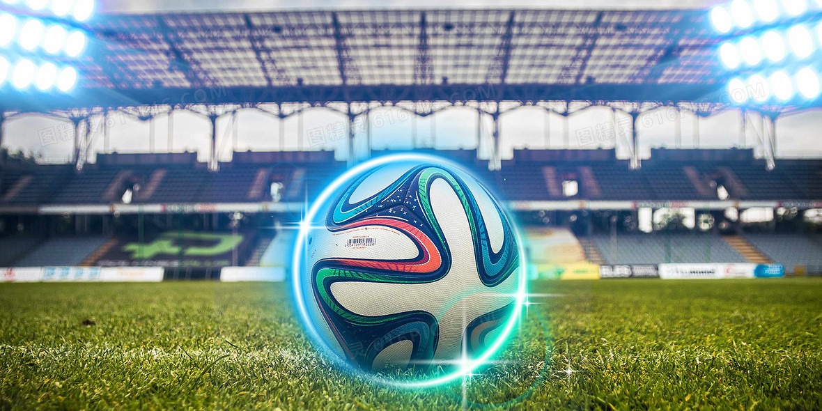 詹姆斯0.1秒补篮绝杀，快船逆转，西部最新排名：勇士跌进附加赛