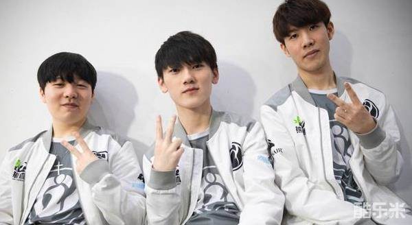 展现出了一 展现出了一