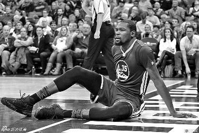 称这位年轻 称这位年轻