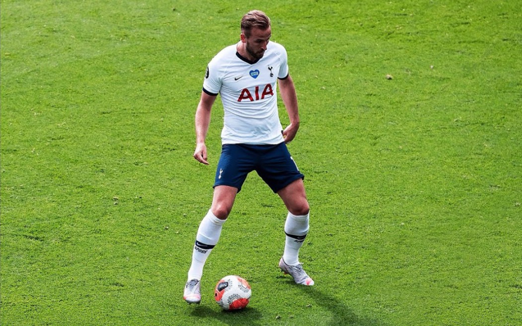 在审视整个 在审视整个