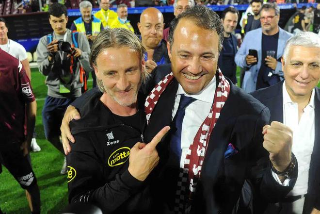 到战术板上 到战术板上